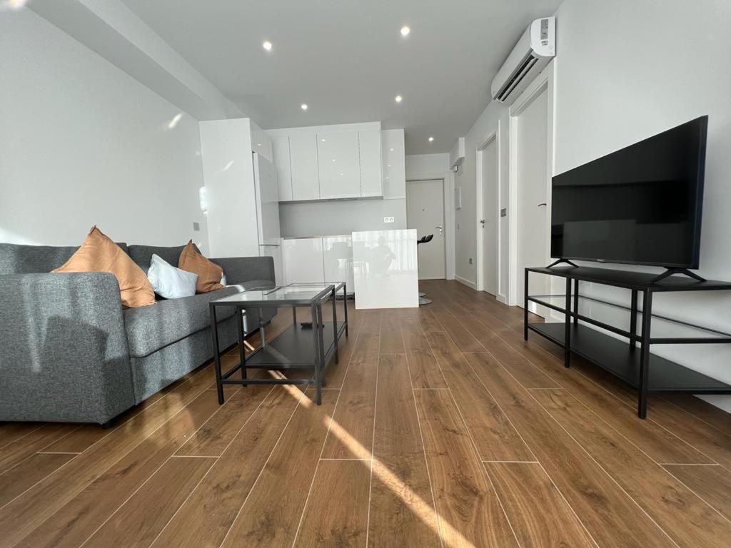 Malagueta 1 Linea De Playa Apartment Malaga Luaran gambar