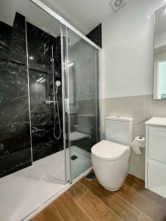 Malagueta 1 Linea De Playa Apartment Malaga Luaran gambar